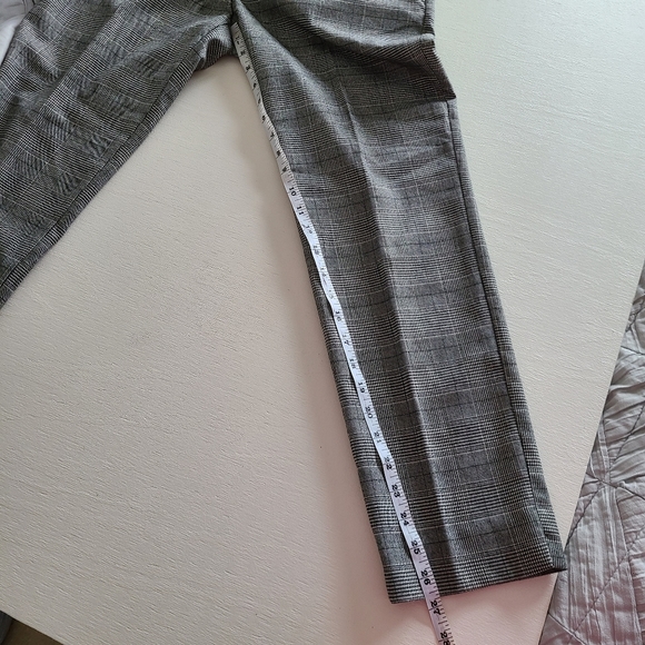 Zara gray plaid straight ankle pants - Picture 8 of 9
